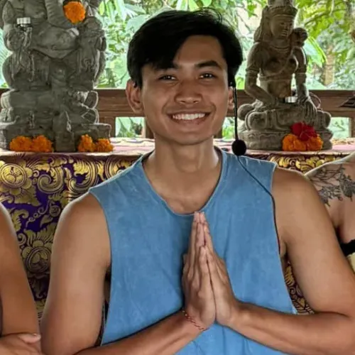 Class | Fly High Yoga